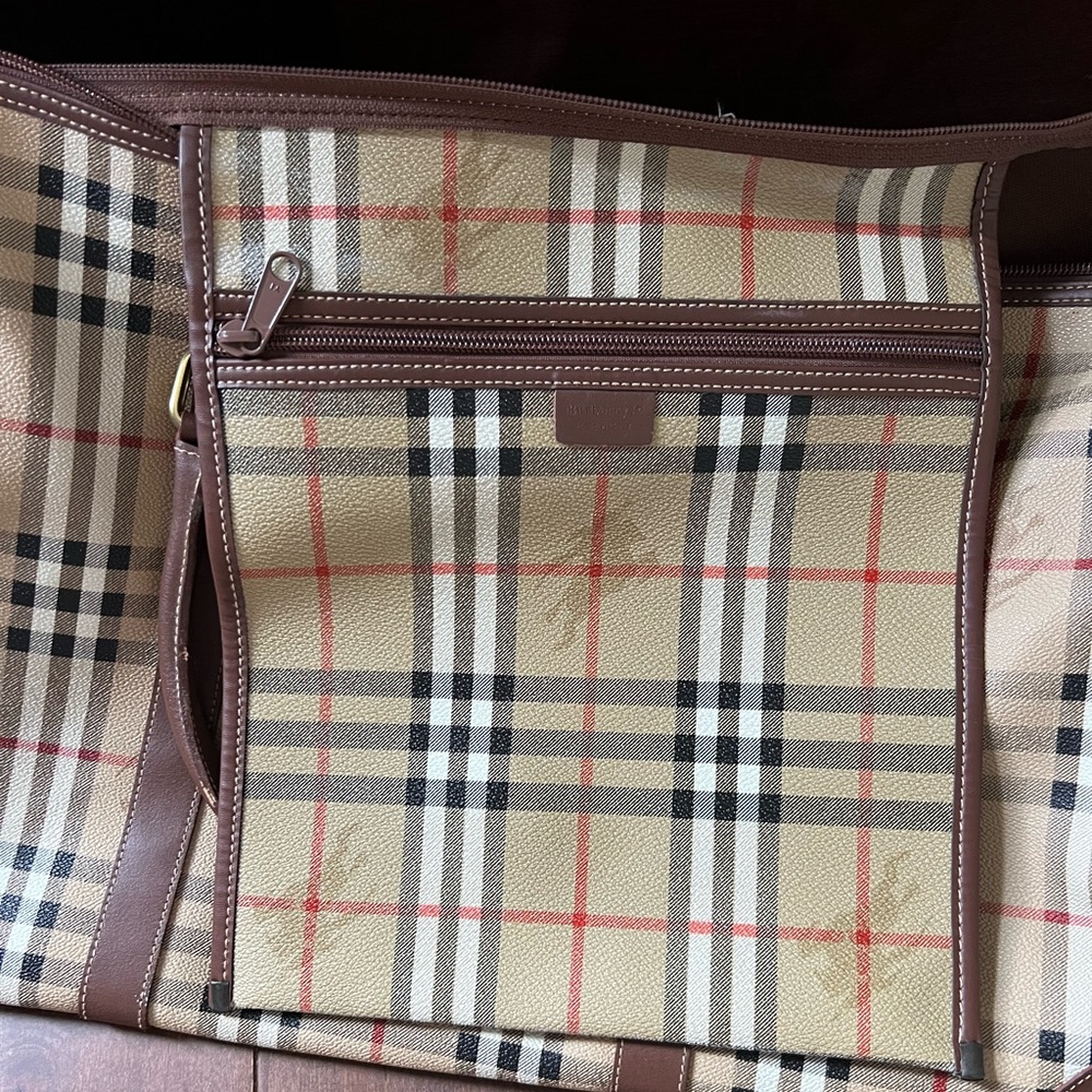 Vintage Buryberry’s Burberry Vintage Nova Check Haymarket Travel Duffle plaid - Picture 11 of 17